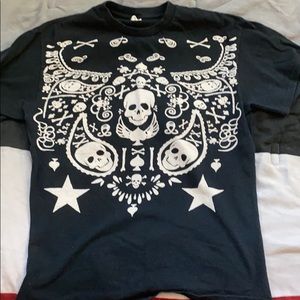 Gildan Skulls and Stars